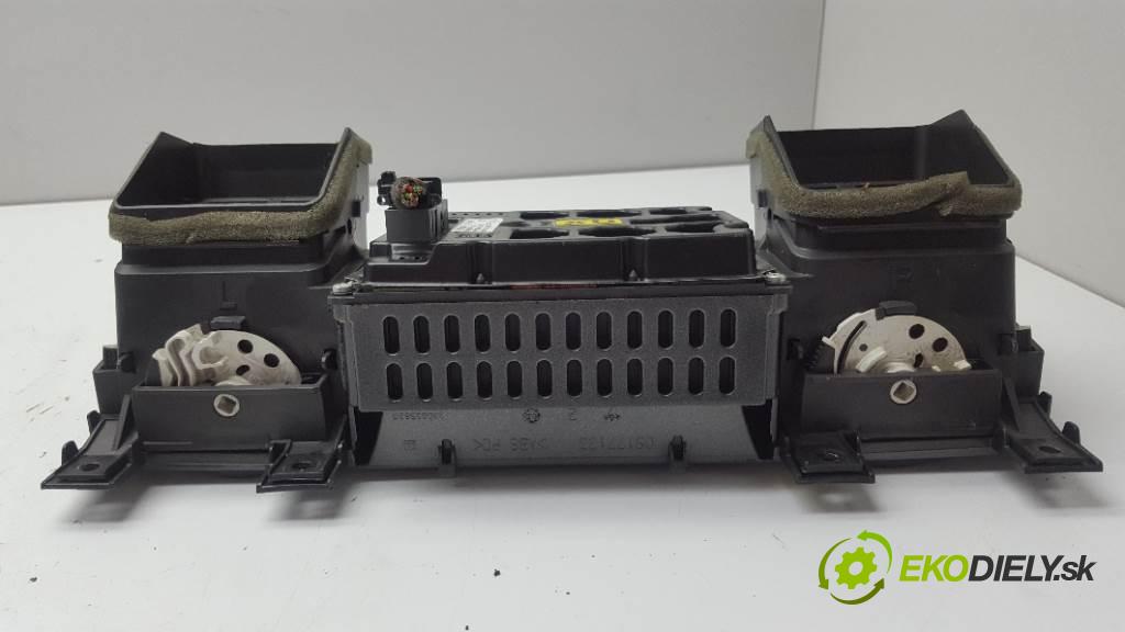 OPEL VECTRA C  1994 74kW    1598 RADIO 13138246 / 13154972 (Audio zariadenia) (kód nemáme)