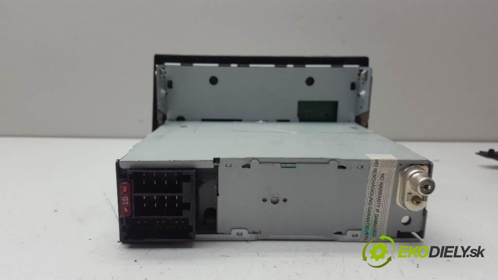 OPEL VECTRA C  1994 74kW    1598 RADIO 13138246 / 13154972 (Audio zariadenia) (kód nemáme)