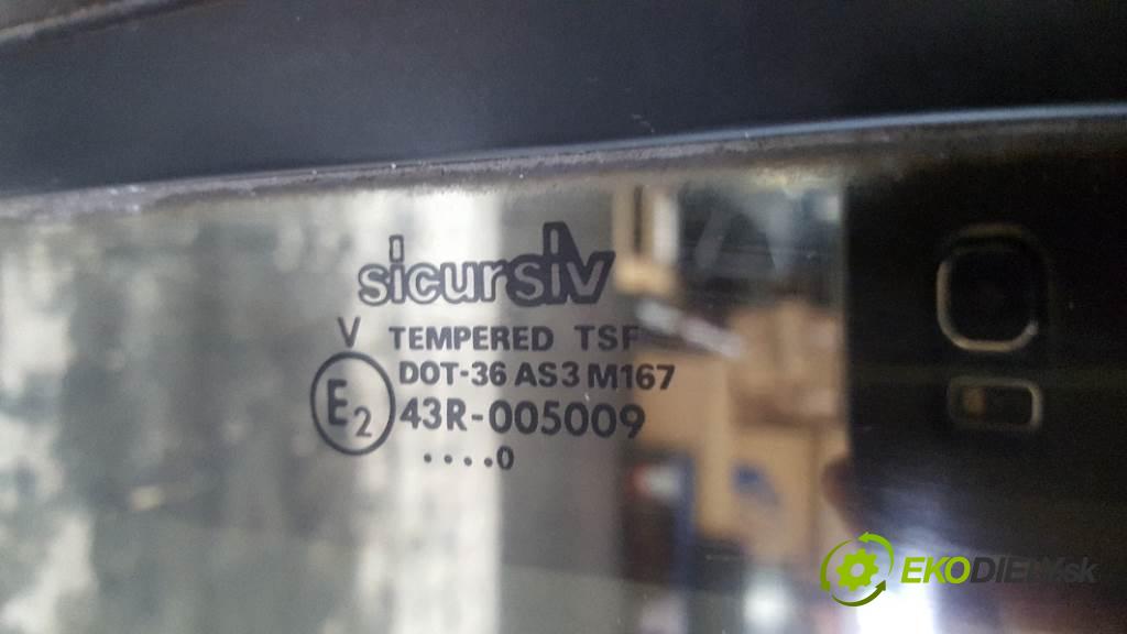 OPEL KADETT  1997     1598 střešní okno  (Okna karoserie)