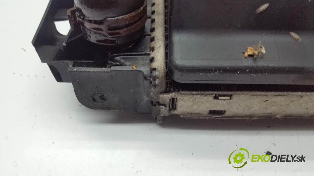 OPEL VECTRA C  1994 74kW    1598 Chladič vody 13191386 KOMPLET (Chladiče vody)