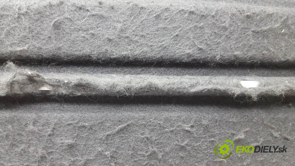 SKODA ROOMSTER  2008 77kW    1598 Pláto zadná  (Pláta zadné)