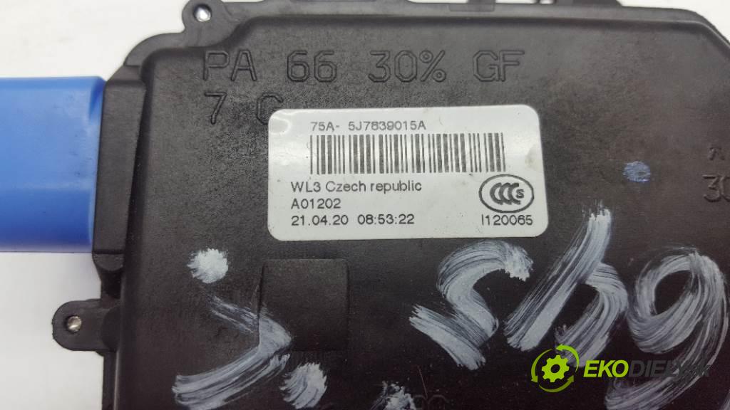 SKODA ROOMSTER  2008 77kW   1598 zámok zadní část levý 5J7839015 6PIN