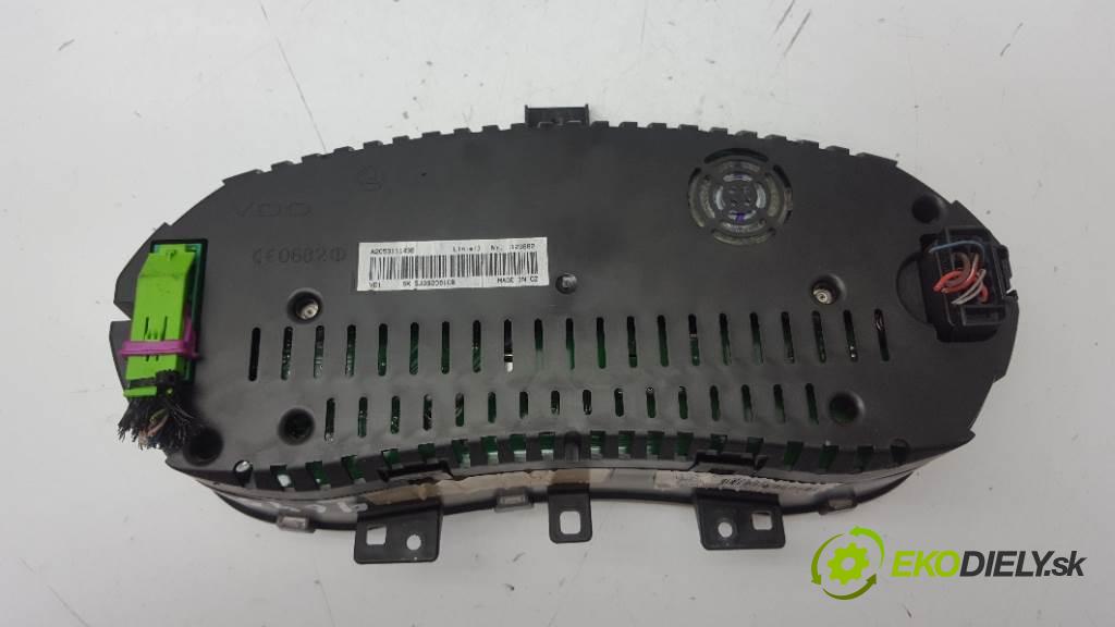 SKODA ROOMSTER  2008 77kW    1598 Prístrojovka 5J0920810 (Prístrojové dosky, displeje)