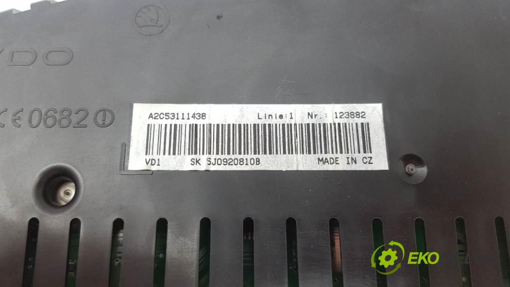 SKODA ROOMSTER  2008 77kW    1598 Prístrojovka 5J0920810 (Prístrojové dosky, displeje)