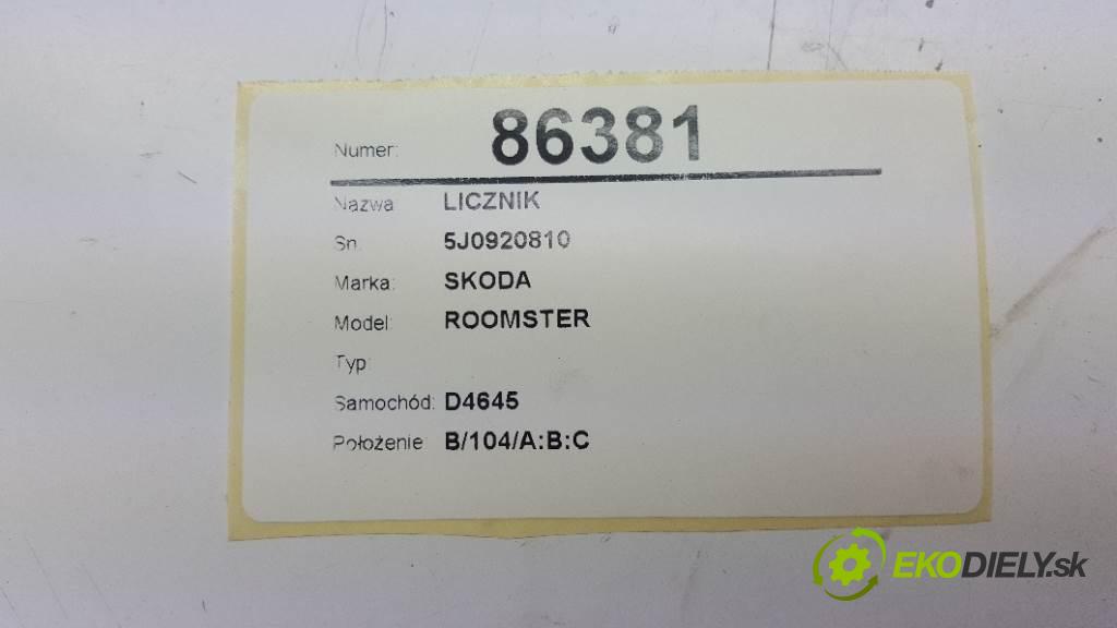 SKODA ROOMSTER  2008 77kW    1598 Prístrojovka 5J0920810 (Prístrojové dosky, displeje)