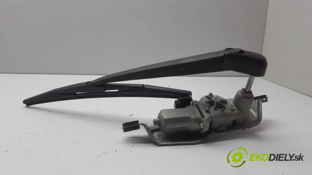 MAZDA 6 GH 2009 108kW GH 1999 Motorček stieračov zad GS2A67450 4PIN (Ostatné)