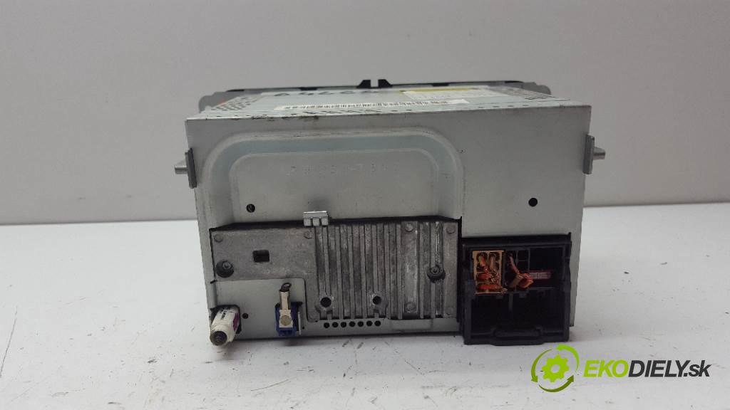 VOLKSWAGEN TOURAN  2006 77kW    1896 RADIO 1K0035191 (Audio zariadenia)