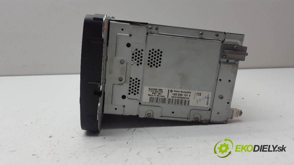 VOLKSWAGEN TOURAN  2006 77kW    1896 RADIO 1K0035191 (Audio zariadenia)