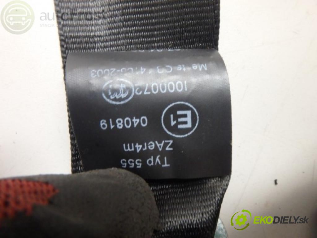 AUDI A4    BRAK  Držiak zad. zadný sedadla pravy ľavy A4 B8