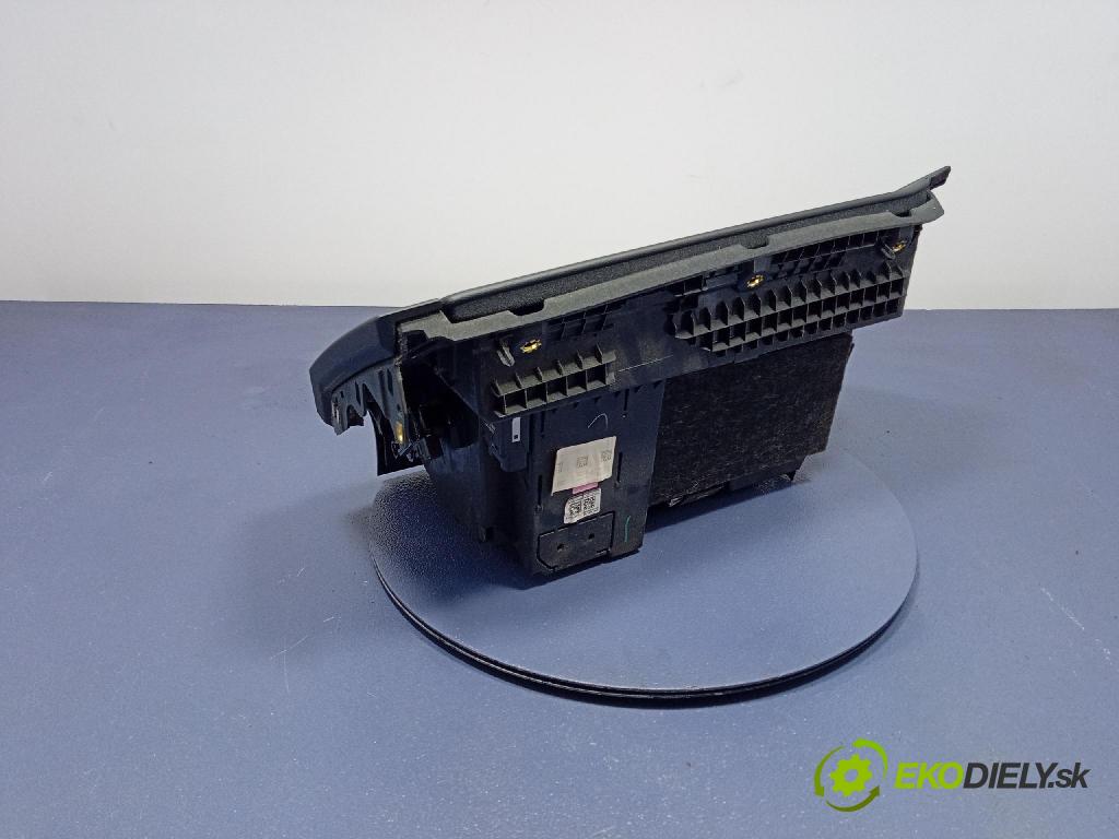 Audi A6 2021 kastlík 4K1857035K