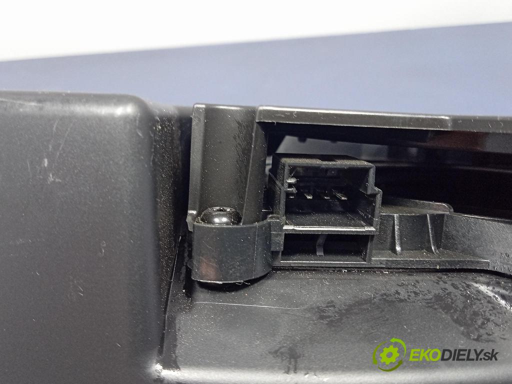 Audi A6 2021 Mluvčí: / Subwoofer: 4K0035914
