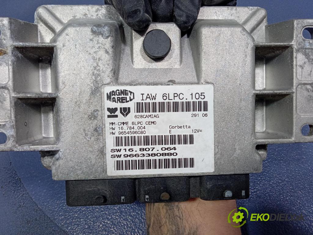Peugeot 207 2006 riadiaca jednotka Motor: 9663380880