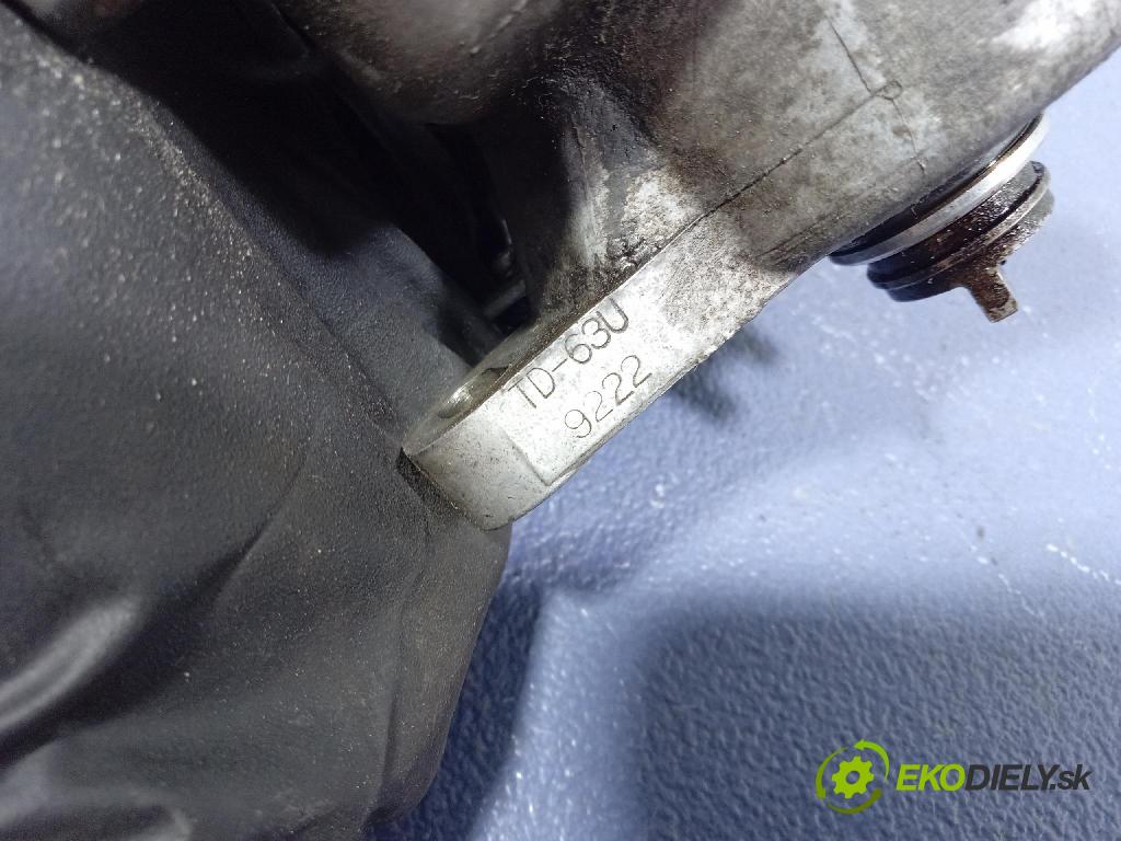Honda Hr-v 1999 rozdeľovač Zapaľovanie: 