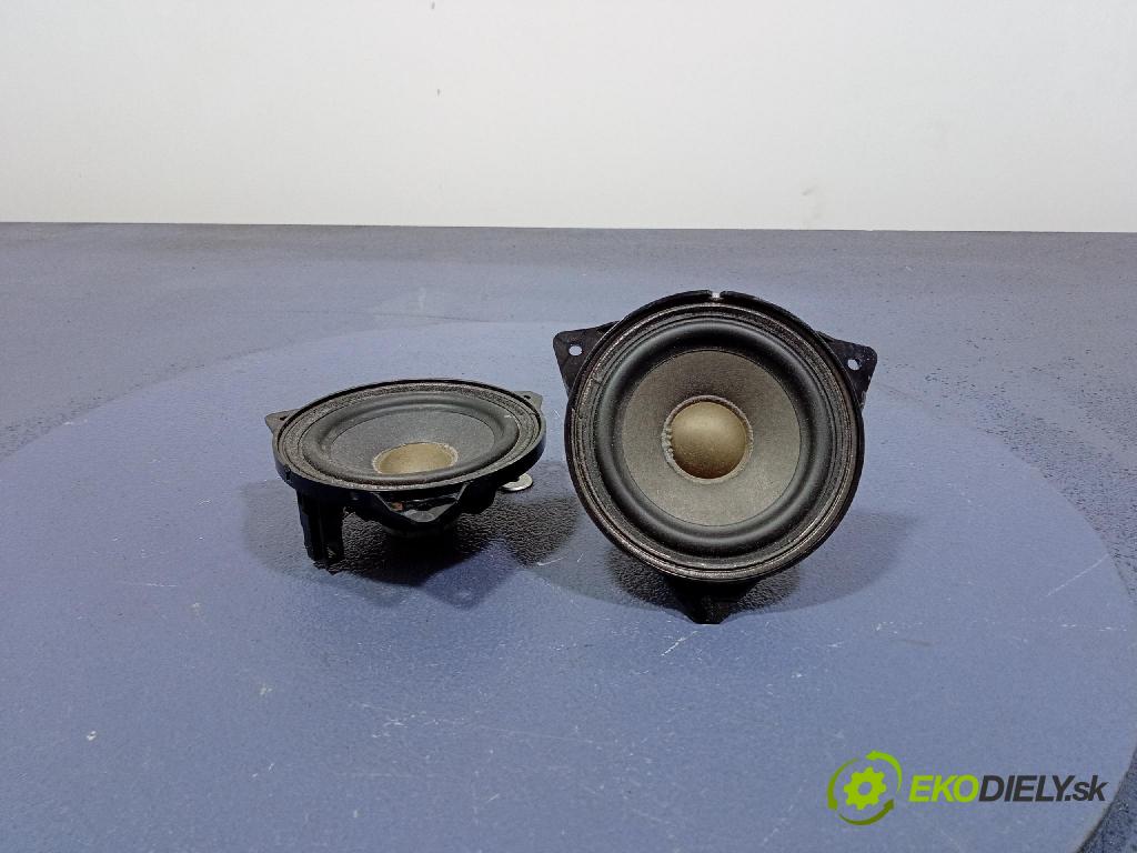 Audi A6 2021 Reproduktor / Subwoofer: 8V0035416