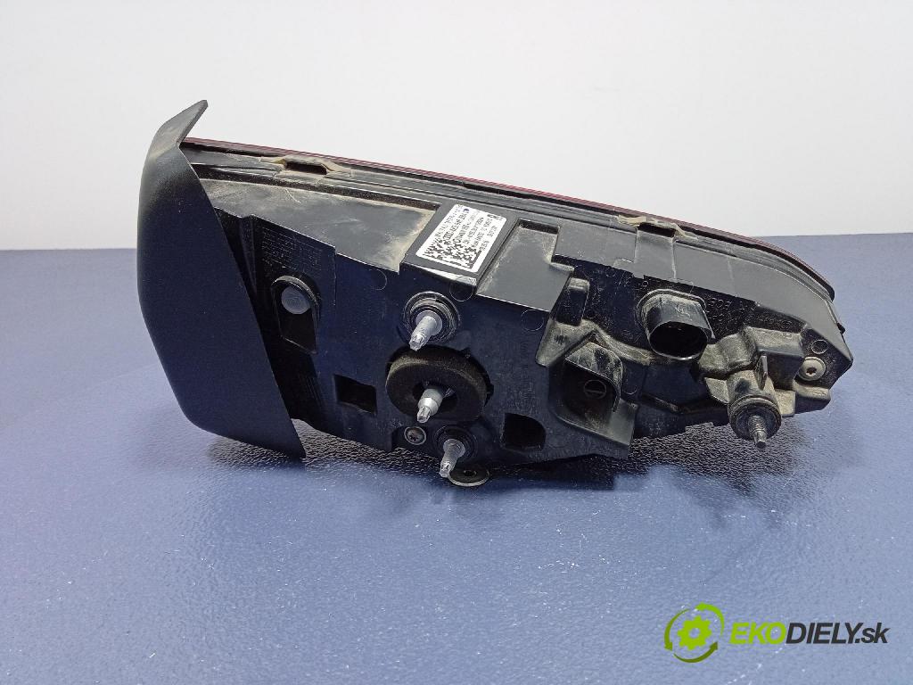 Audi A6 2021 světlo Zad: Práva: Uvnitř 4K5945094C