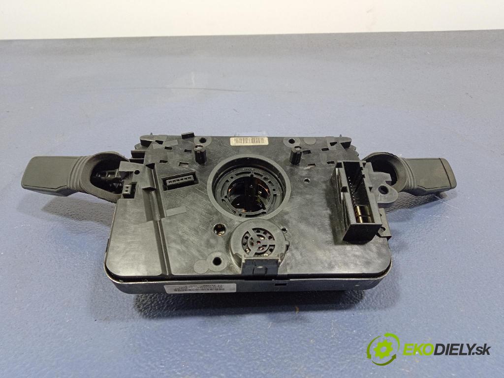 Opel Astra 2005 prepínač Komplex: 93184341
