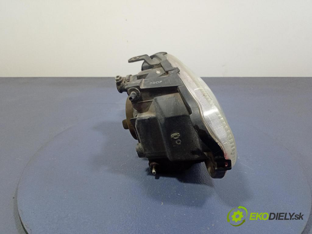 Suzuki Alto 2002 světlo v pravo: 1711-00-01R