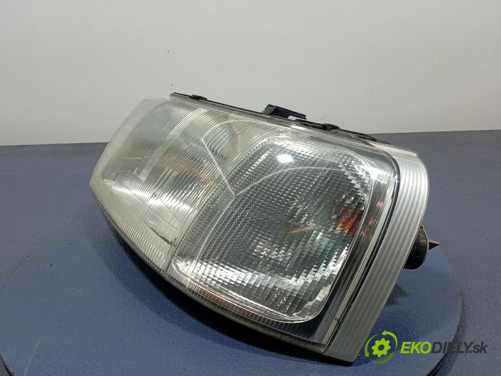 Land rover Freelander 2001 Reflektor: Vľavo: 88203321