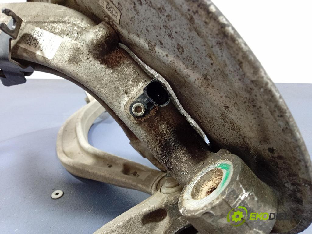 Audi A6 2021 náboj ľavá 4K0407241D