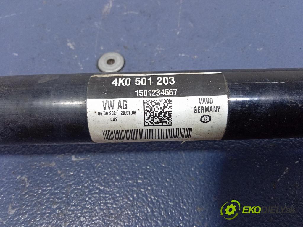 Audi A6 2021 poloos levá Zad: 4K0501203