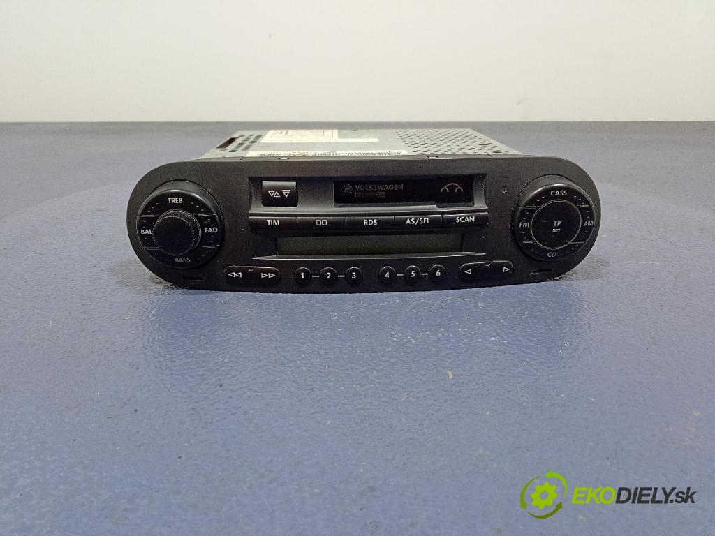 Vw New beetle 2001 Radio I Navigace: 1C0035186