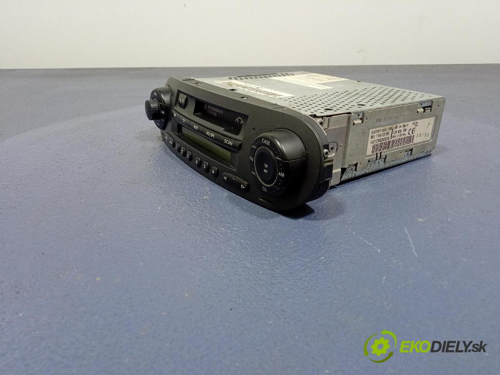 Vw New beetle 2001 Radio I Navigace: 1C0035186