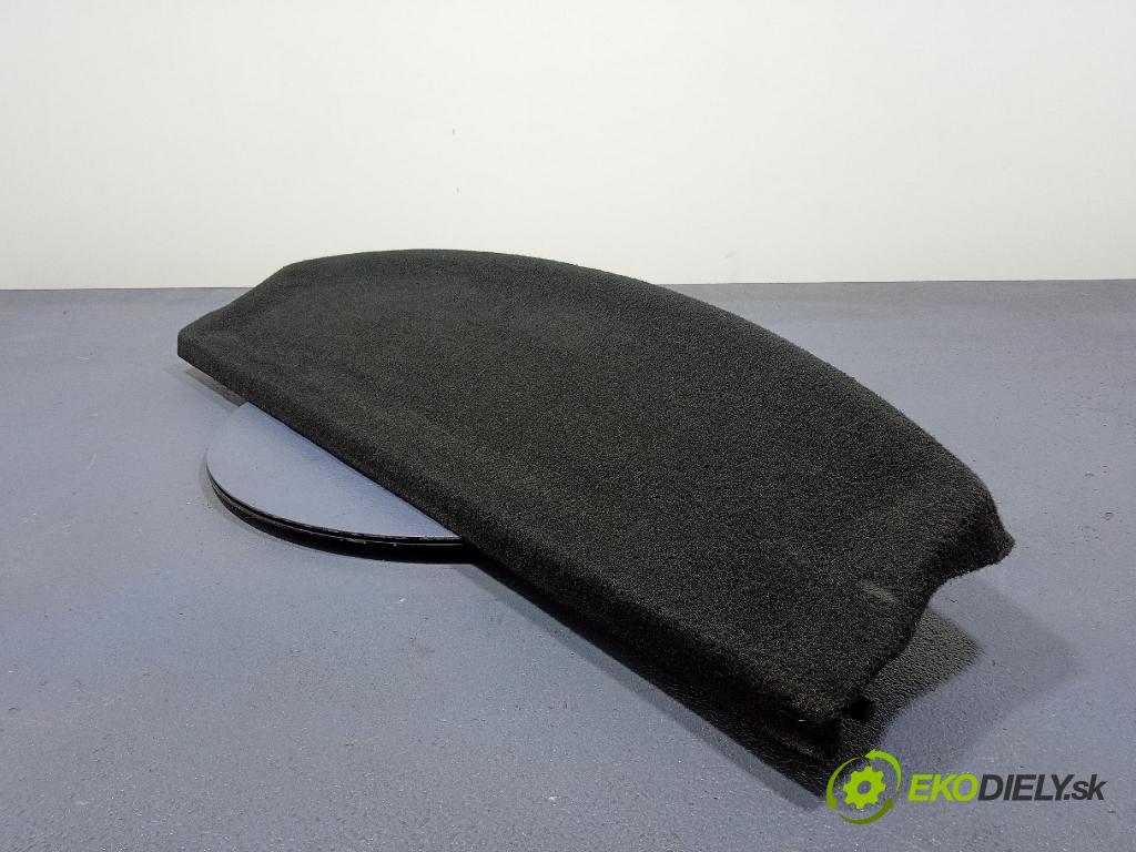 Vw New beetle 2001 kufra: 1C0867769C