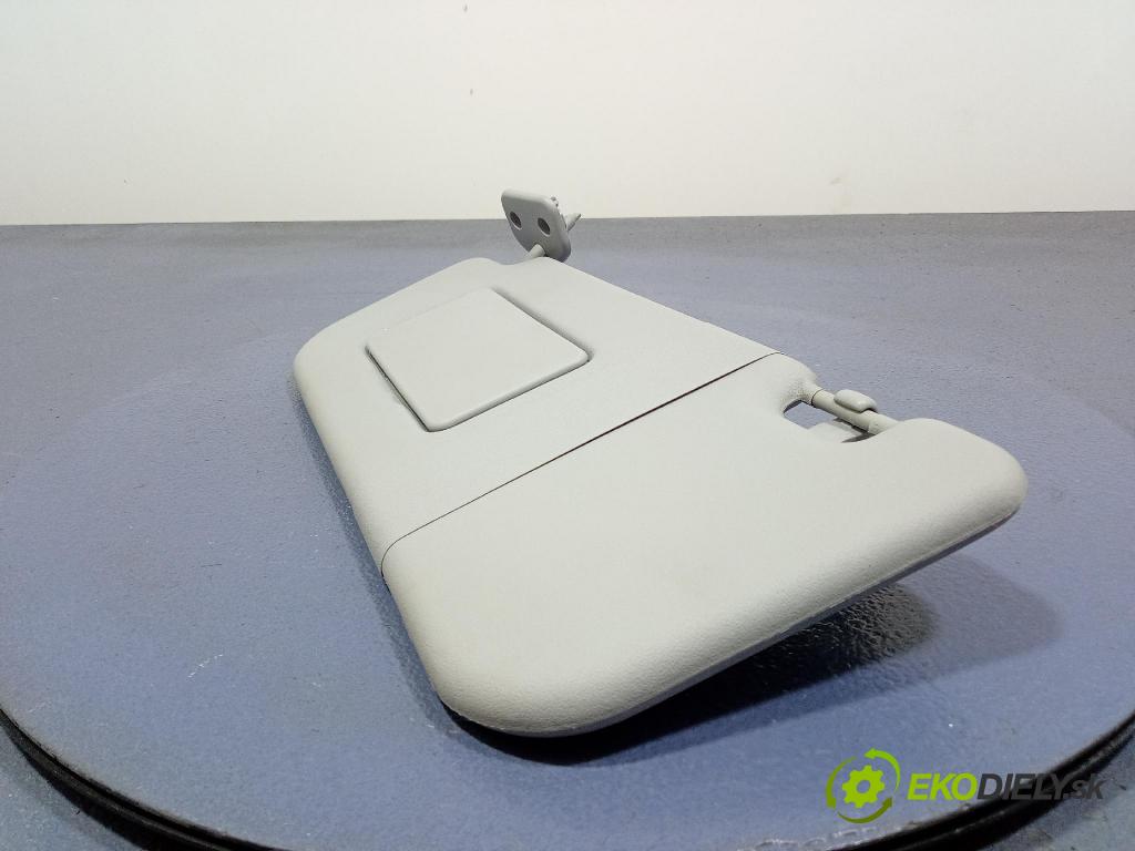Mitsubishi Colt 2006 kryt slnečná clona