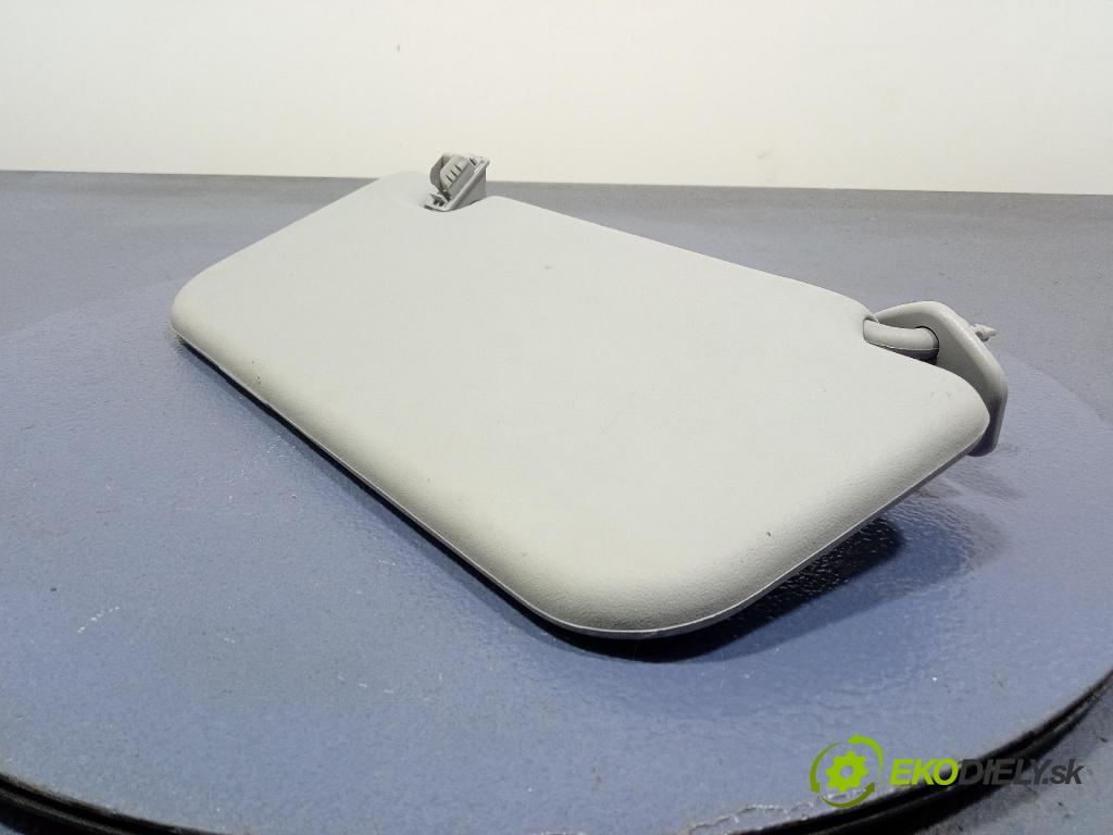 Mitsubishi Colt 2006 kryt 