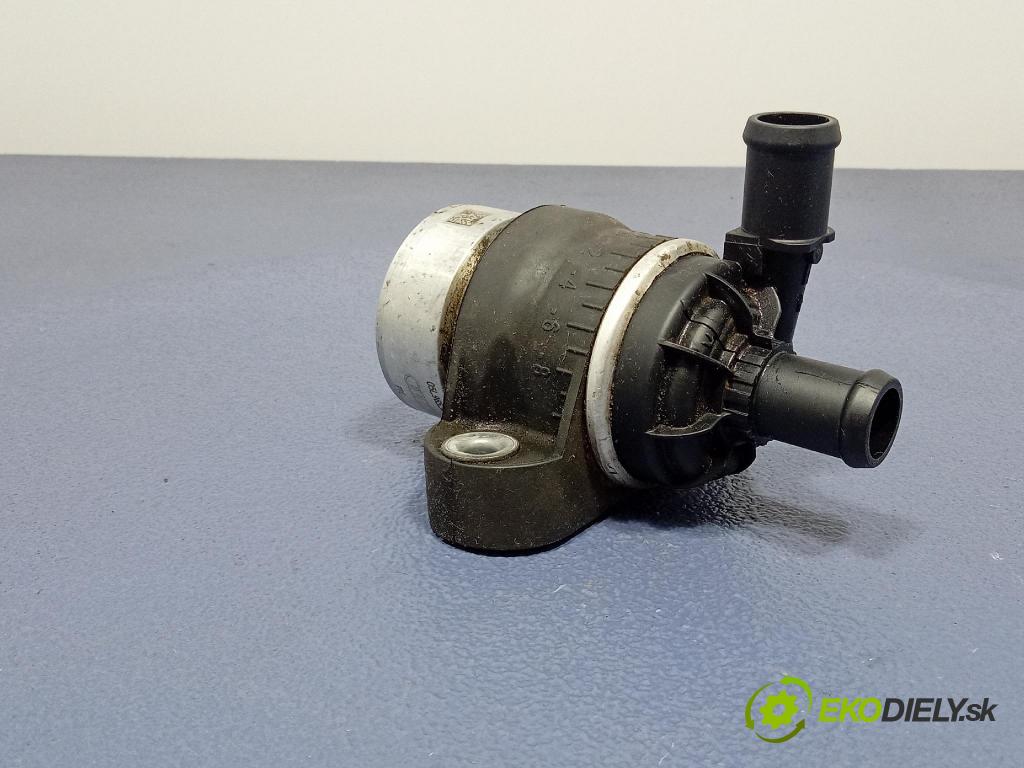 Audi A6 2021 čerpadlo Voda 05L963567A