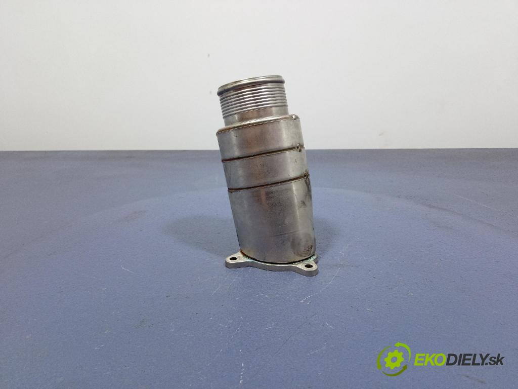 Audi A6 2021 rúrka Vzduch: 05L131111A