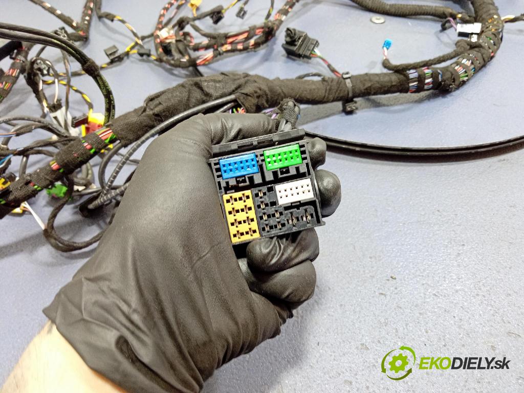 Audi A6 2021 instalace Elektrický: 4K1970000C