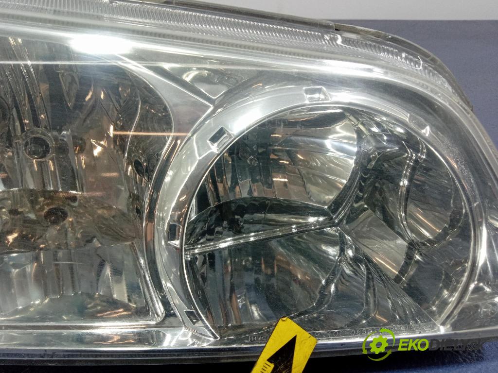 Hyundai H-1 2003 Reflektor: v pravo: 92102-4A5XX
