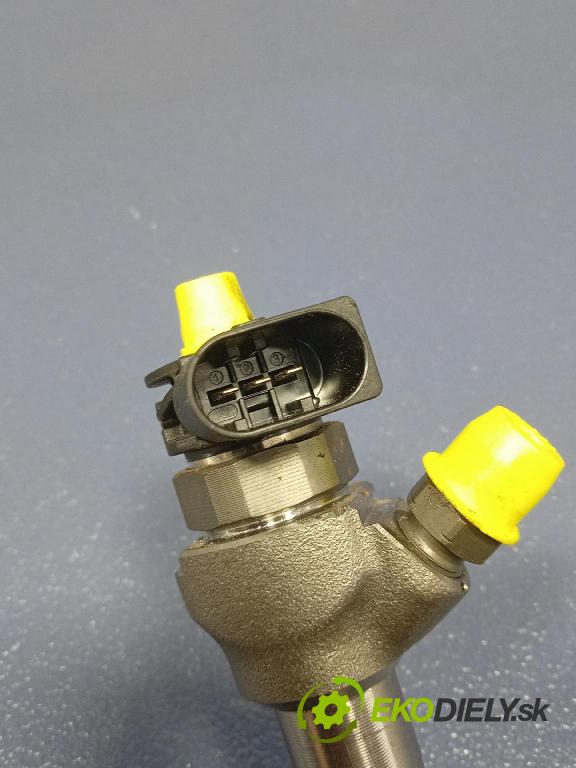 Audi A6 2021 vstrek 05L130277N