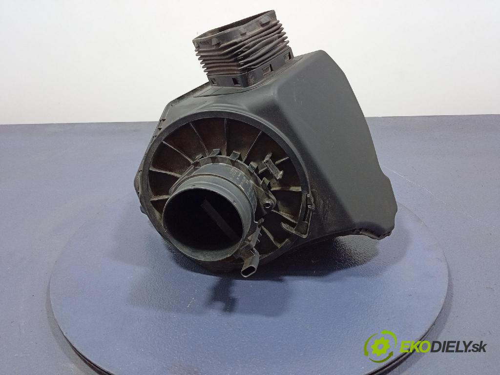 Audi A6 2021 obal Filtre: Vzduch: 4K0133593C
