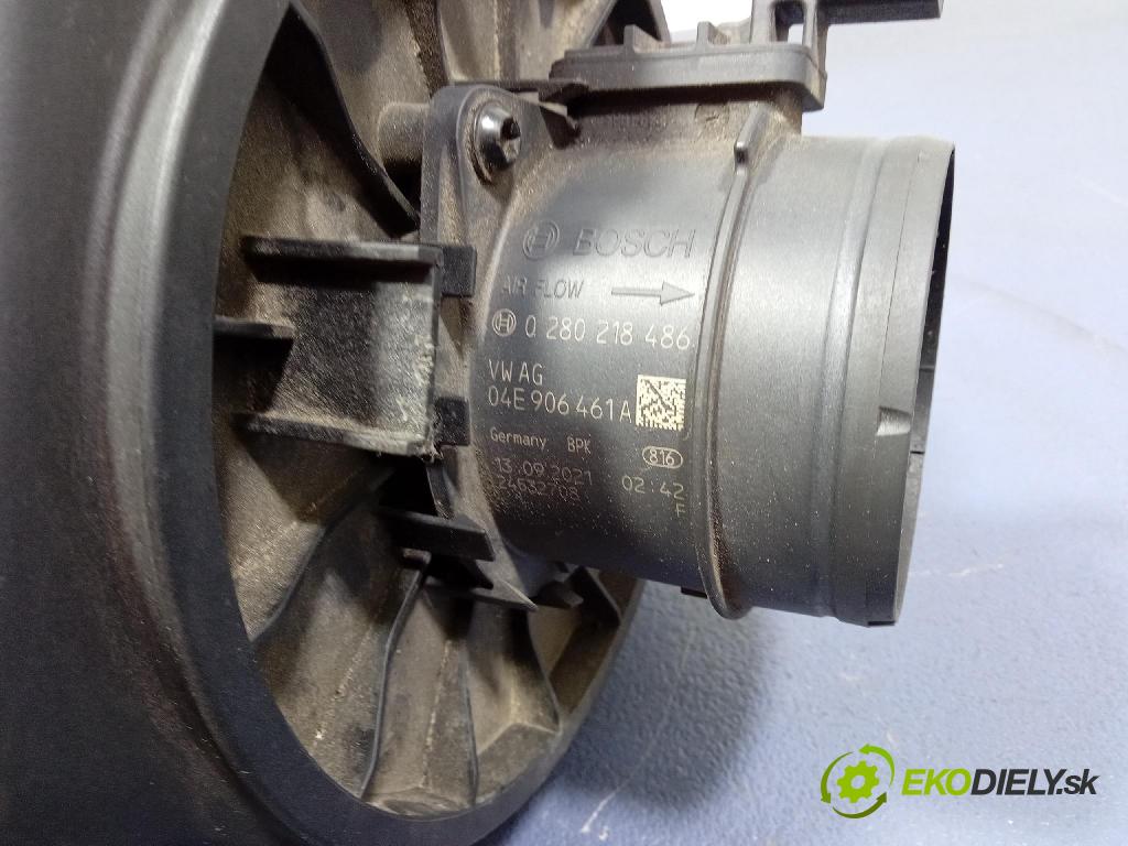 Audi A6 2021 obal Filtre: Vzduch: 4K0133593C