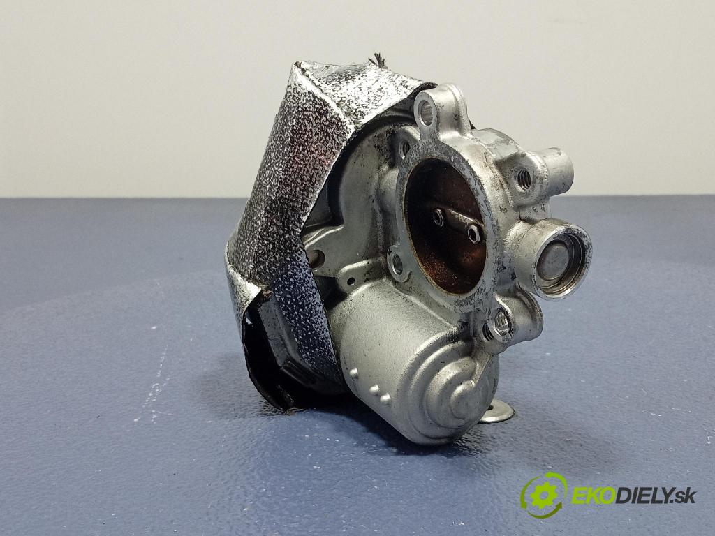 Audi A6 2021 klapka 05L131501L