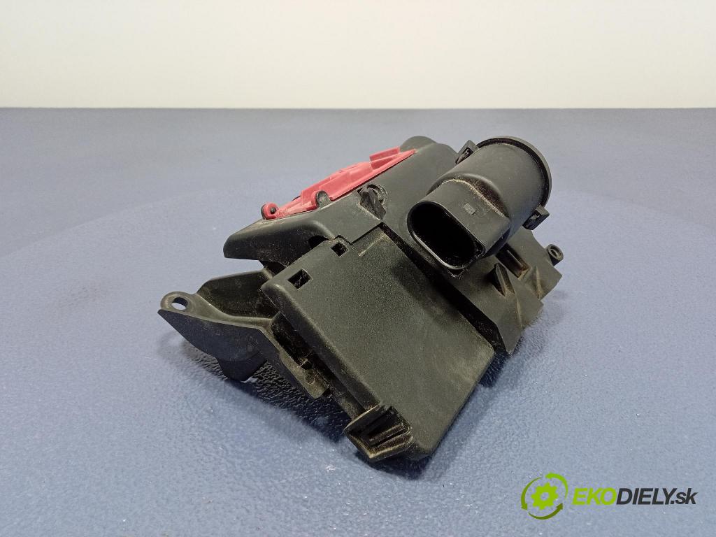 Audi A6 2021 instalace Elektrický: 4K0941823E