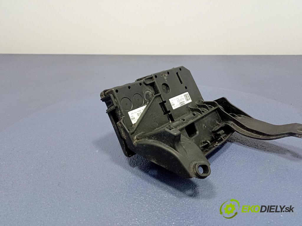 Audi A6 2021 instalace Elektrický: 4K0941823E