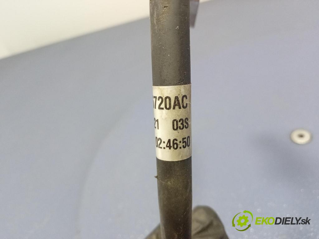 Audi A6 2021 trubka Klimatizace: 4K1816720AC