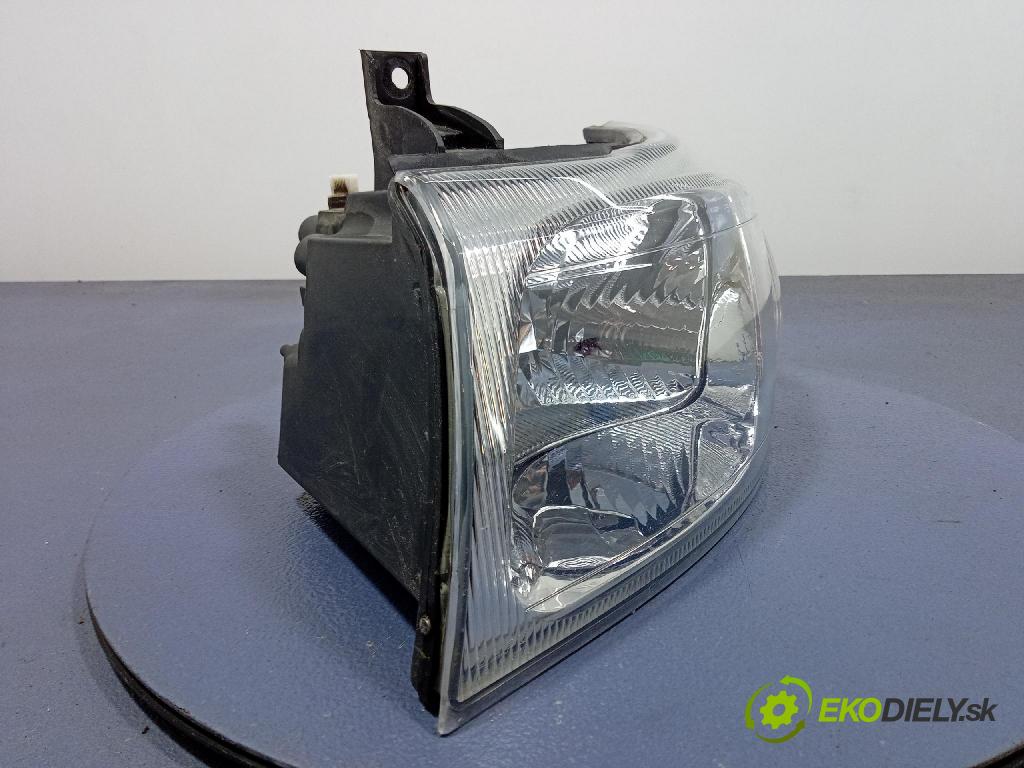 Ford Transit 2003 Reflektor: Vľavo: 431-1147L