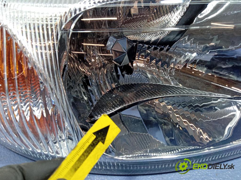 Ford Transit 2003 Reflektor: v pravo: 431-1147R
