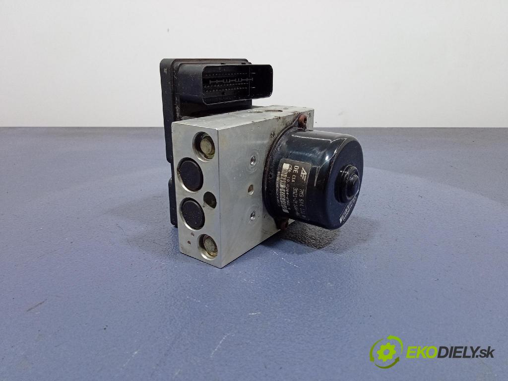 Vw Sharan 2004 čerpadlo ABS x 7M3614111M