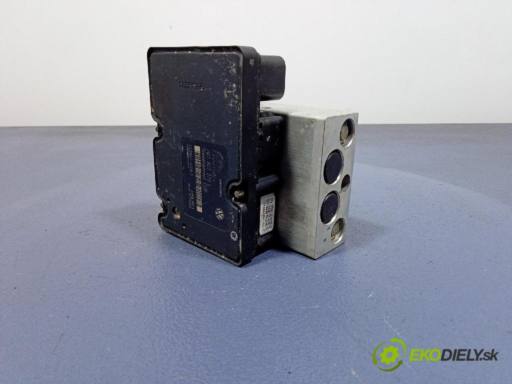 Vw Sharan 2004 čerpadlo ABS x 7M3614111M