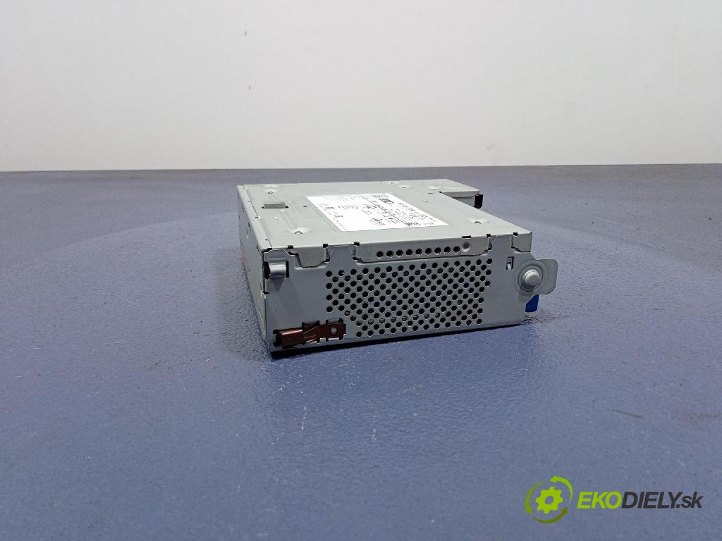 Audi A6 2021 Radio I Navigace: 4M2035070B