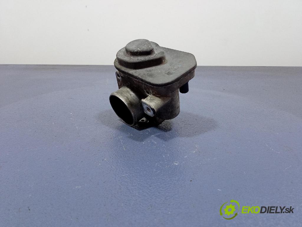 Opel Astra 2006 klapka 8973002310