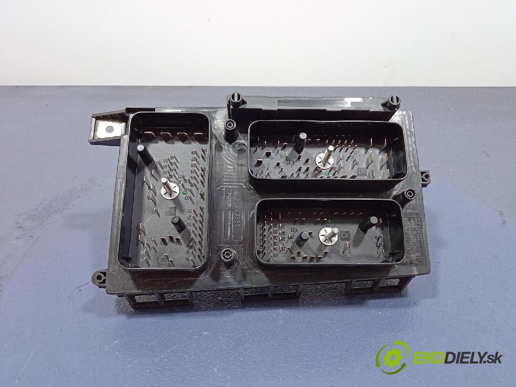 Opel Astra 2006 skrinka Poistky: 13206754