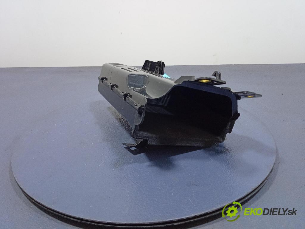 Audi A6 2021 kastlík 4K1857925