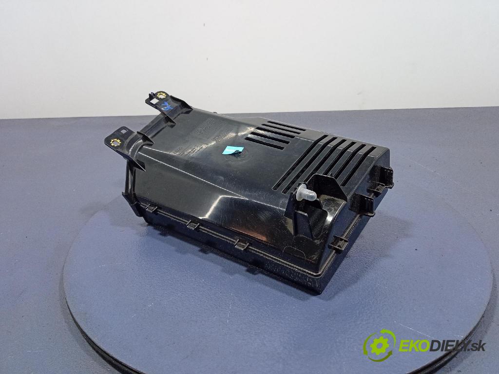Audi A6 2021 kastlík 4K1857925