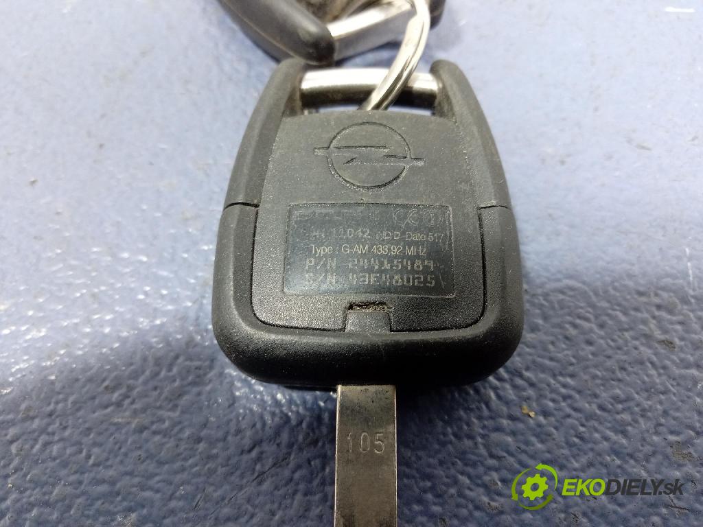 Opel Vectra 2005 prepínač Komplex: 13162134